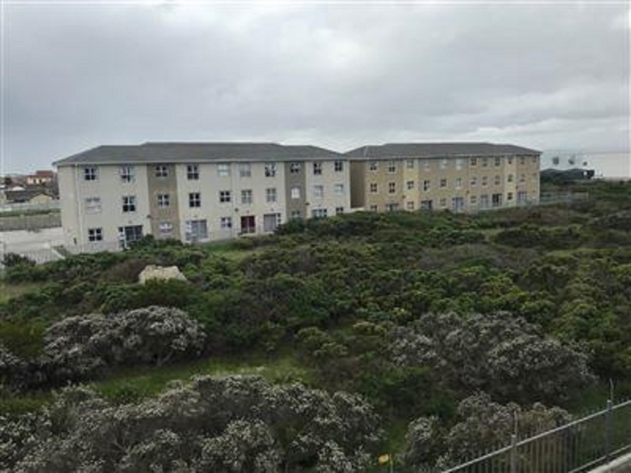 To Let 2 Bedroom Property for Rent in Muizenberg Western Cape